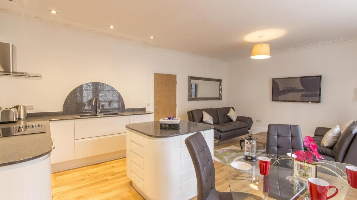 Captains Quarters 4 Apartment 普里茅斯 外观 照片